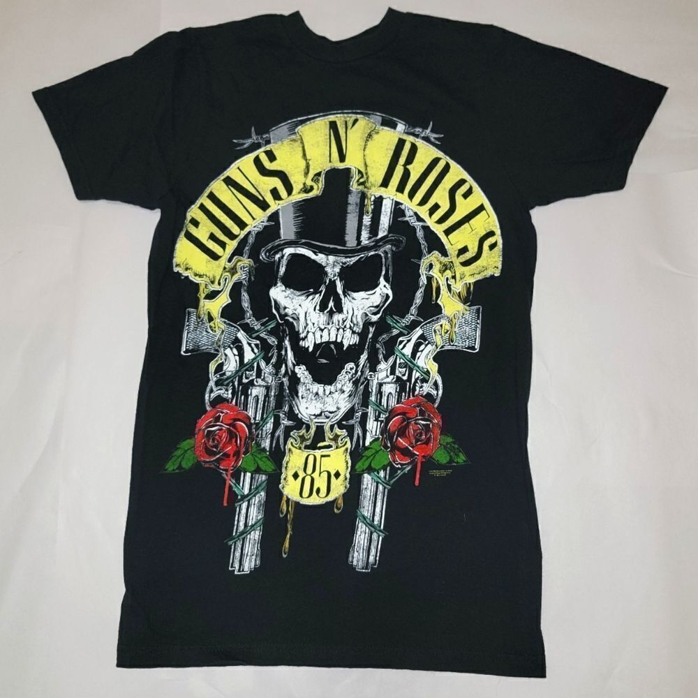 Guns and Roses Graphic T shirt by Bravado Mens Size S